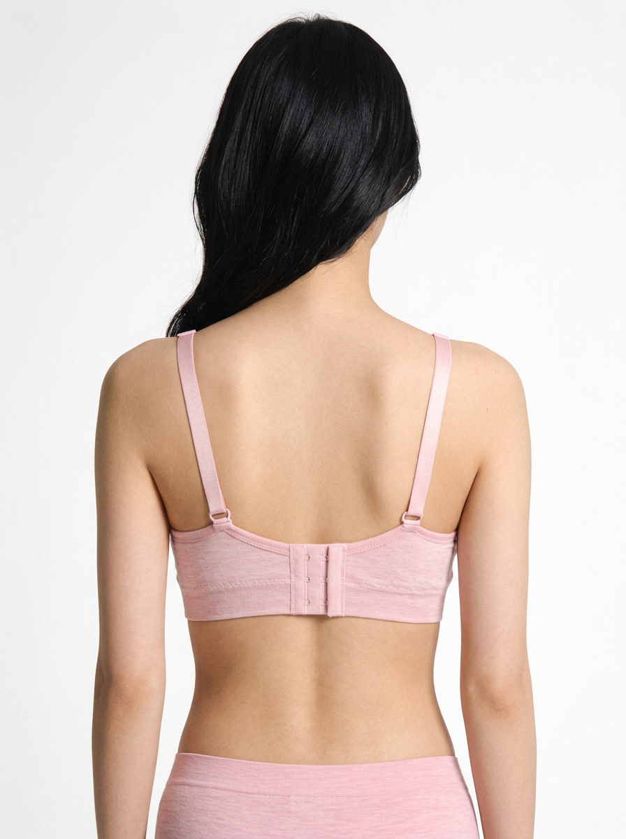 Close up of the smooth raw-cut seamless edges on skin soft maternity bra