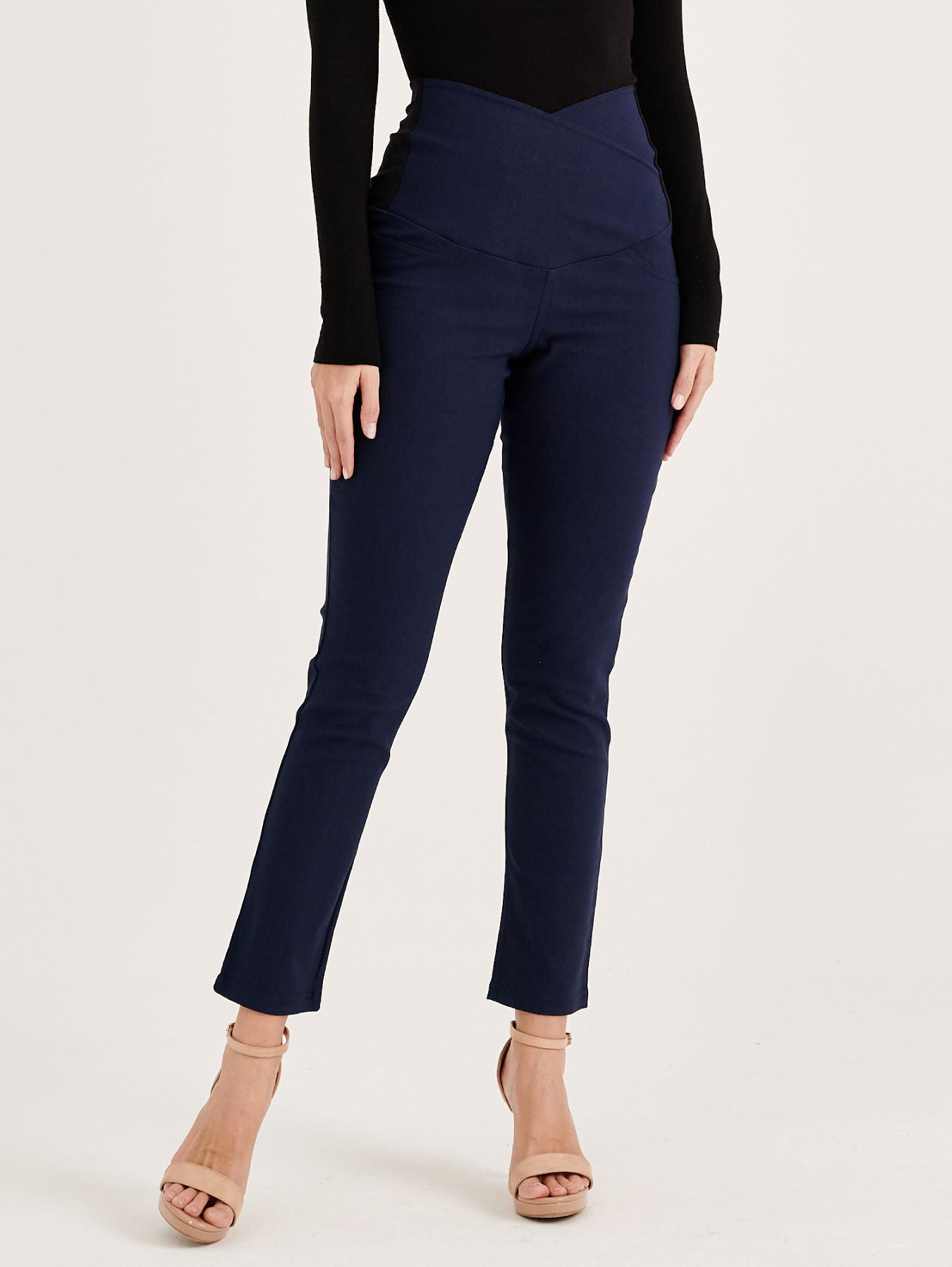 Inujirushi Fairy Skinny Leg Maternity Pants