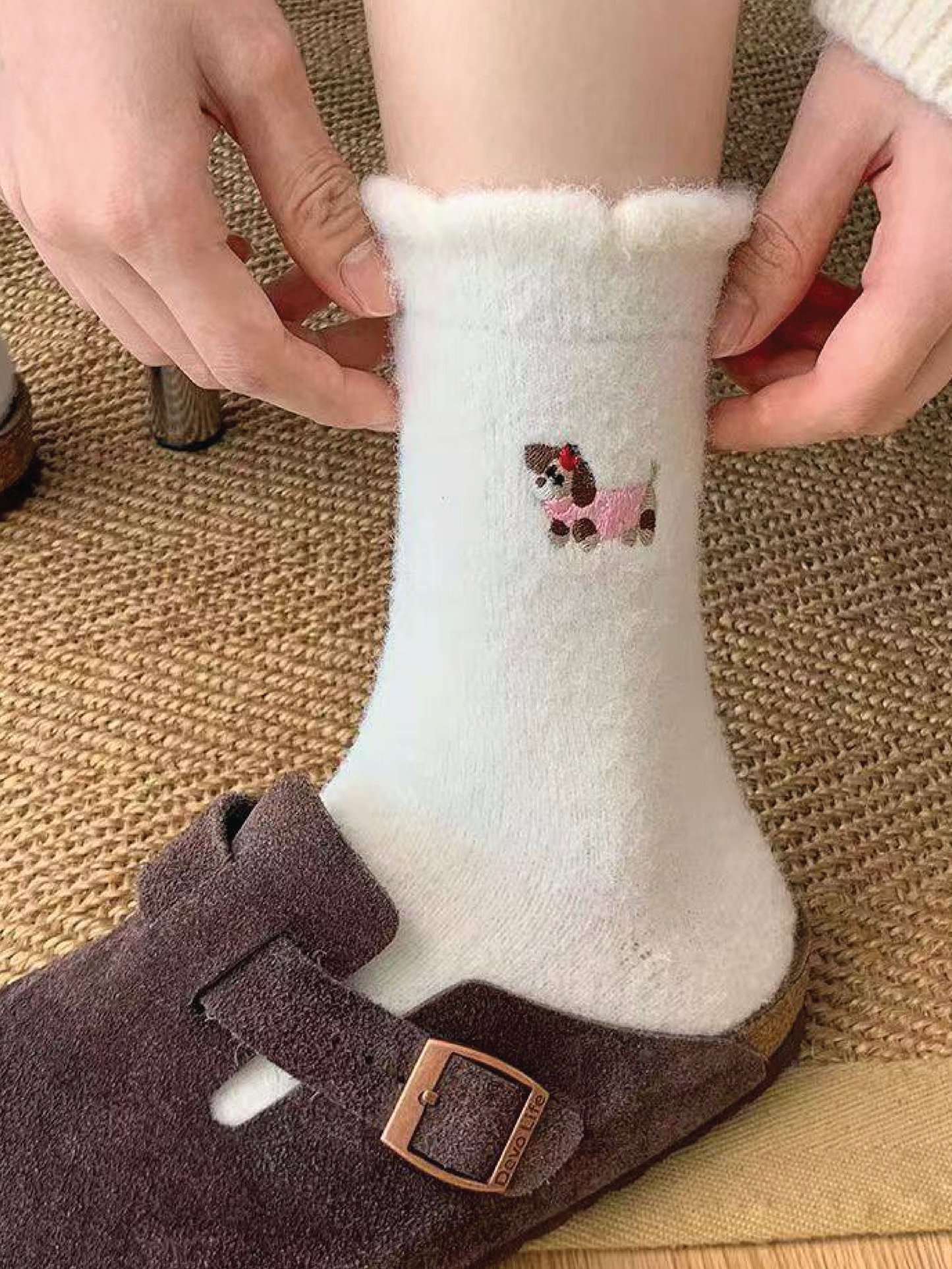 Maternity Confinement Warm Socks – Puppy Printed (1 pair)