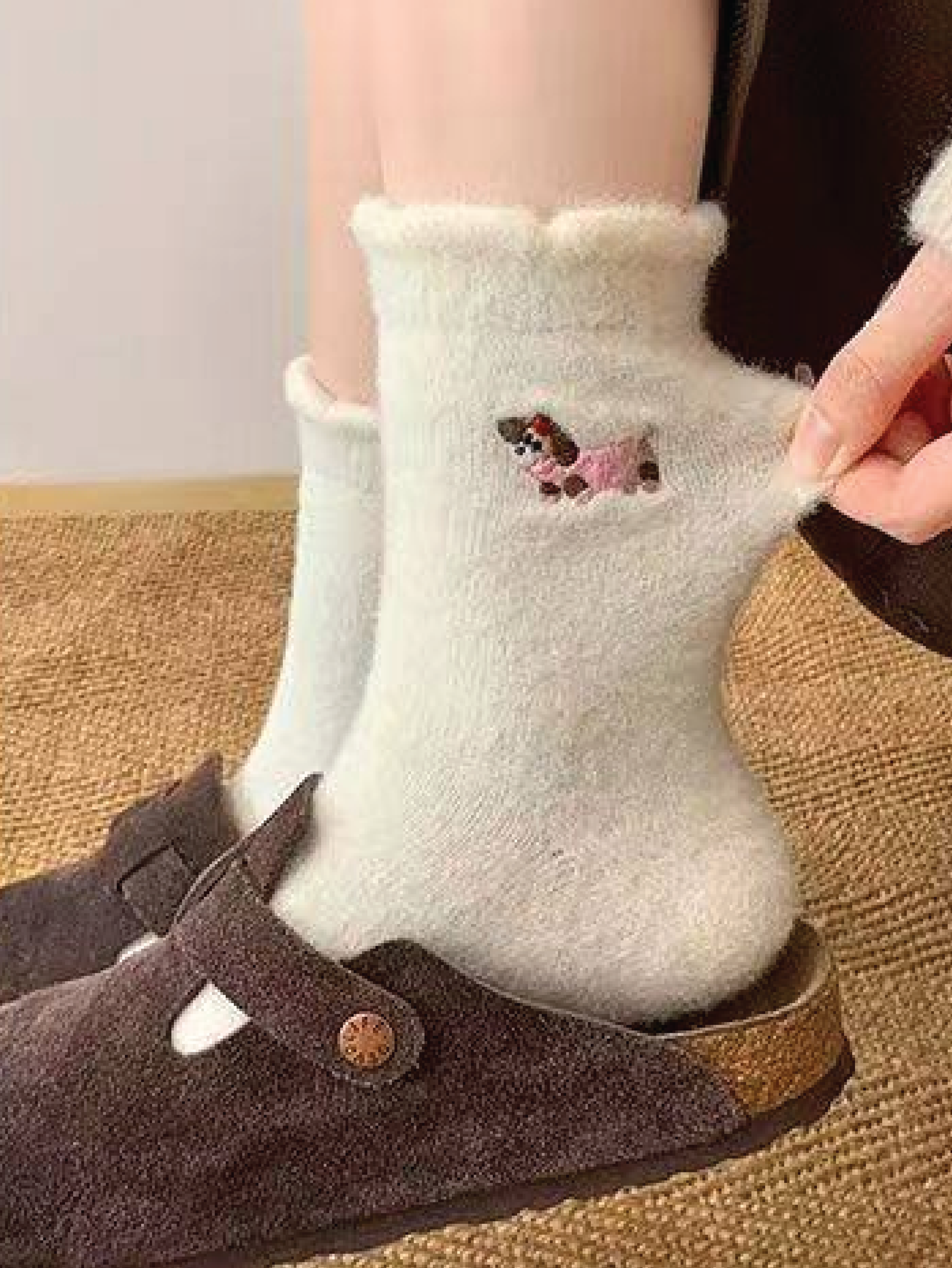 Maternity Confinement Warm Socks – Puppy Printed (1 pair)