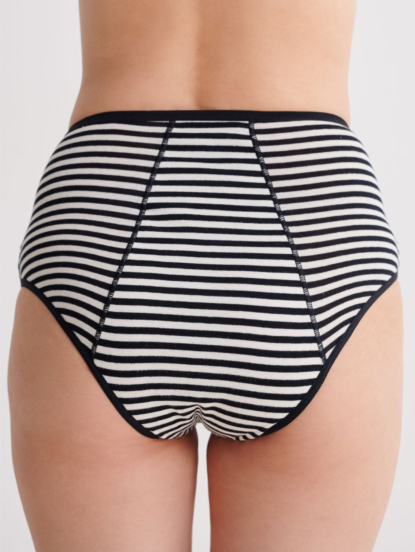 INUJIRUSHI Velcro Bottom Open High Waist Hospital Use Brief 2pcs Set (Japan Made)