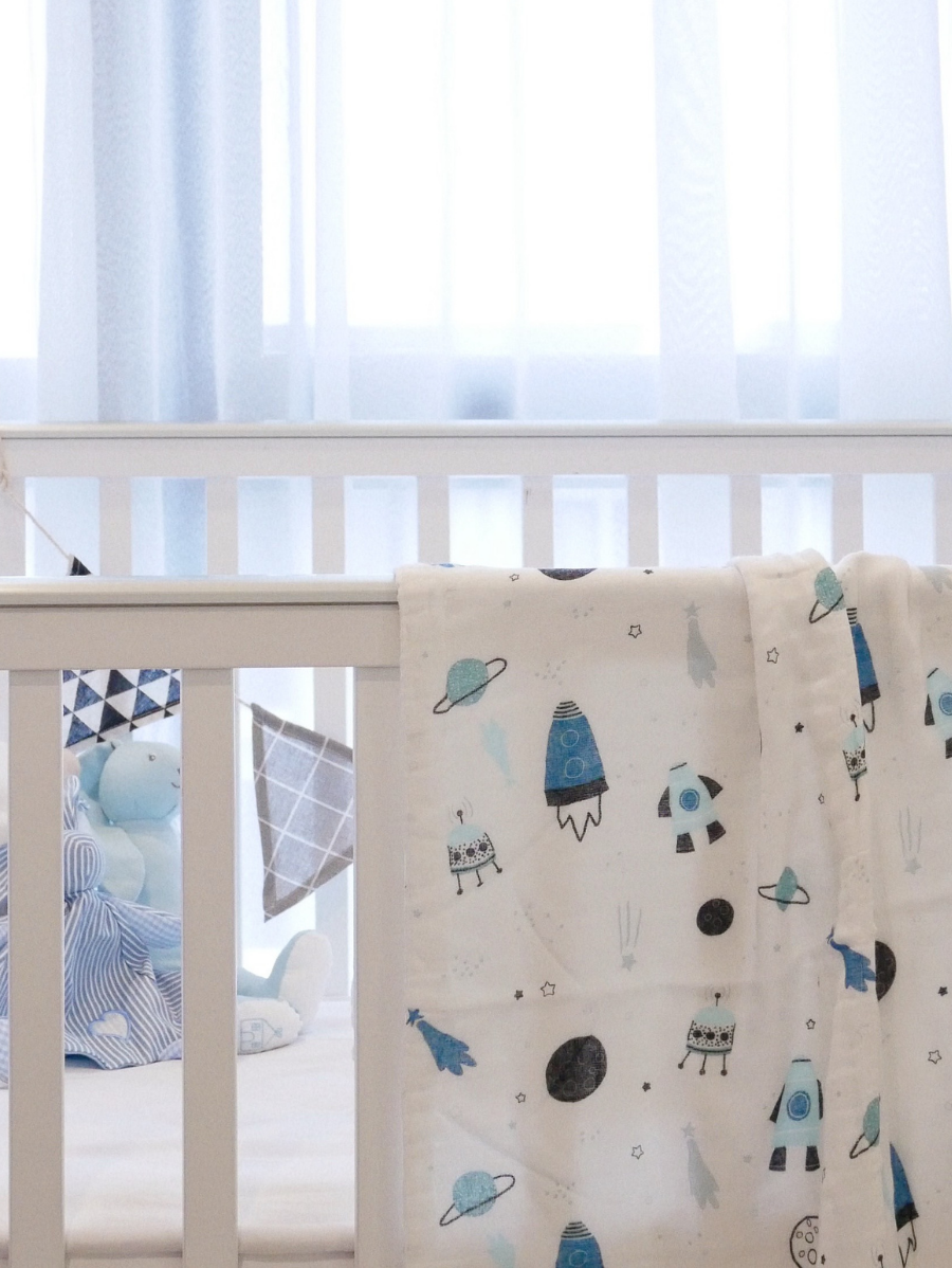 Bloomy Muslin Blanket - Spaceship