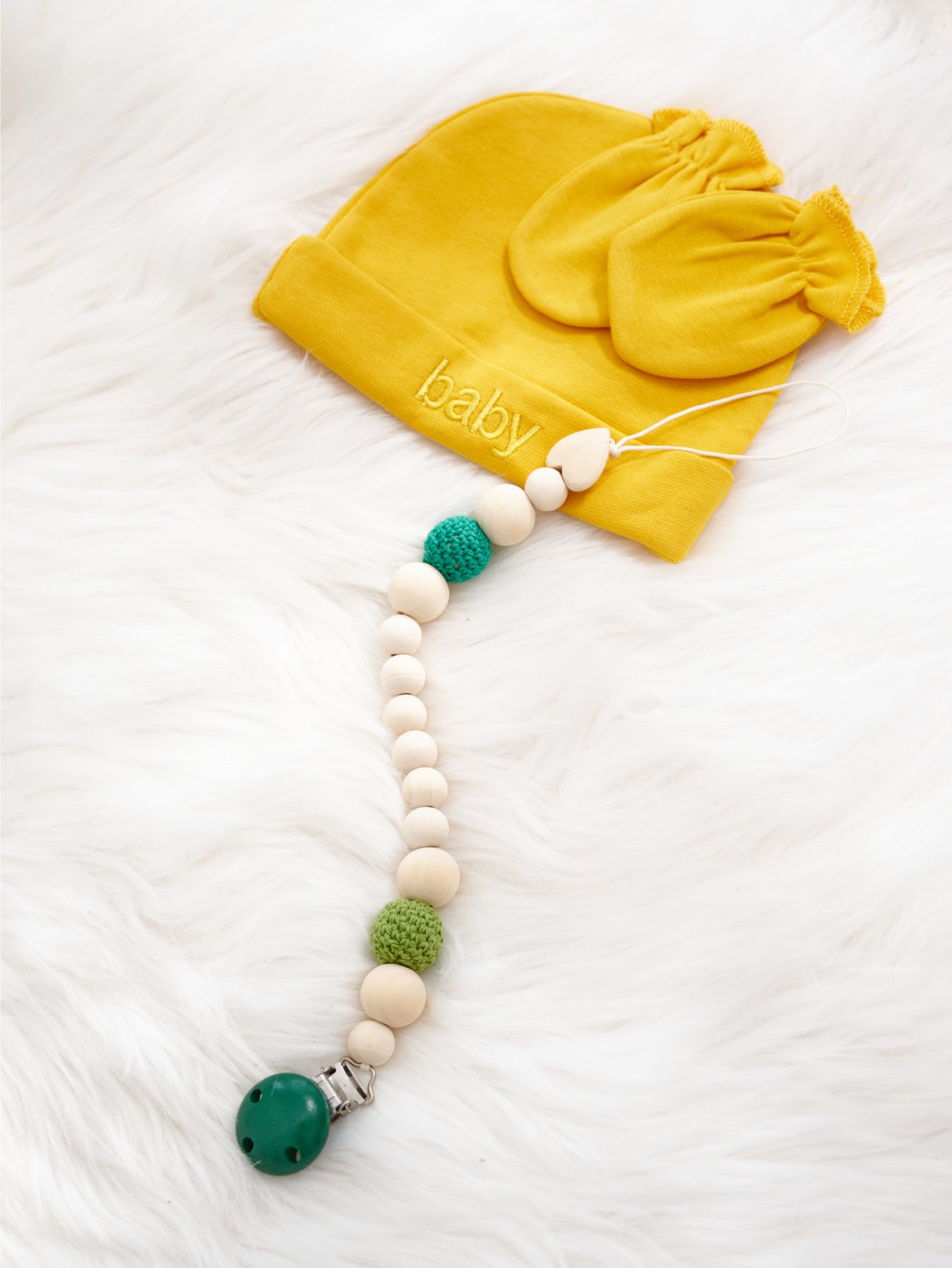 Durable pacifier clips