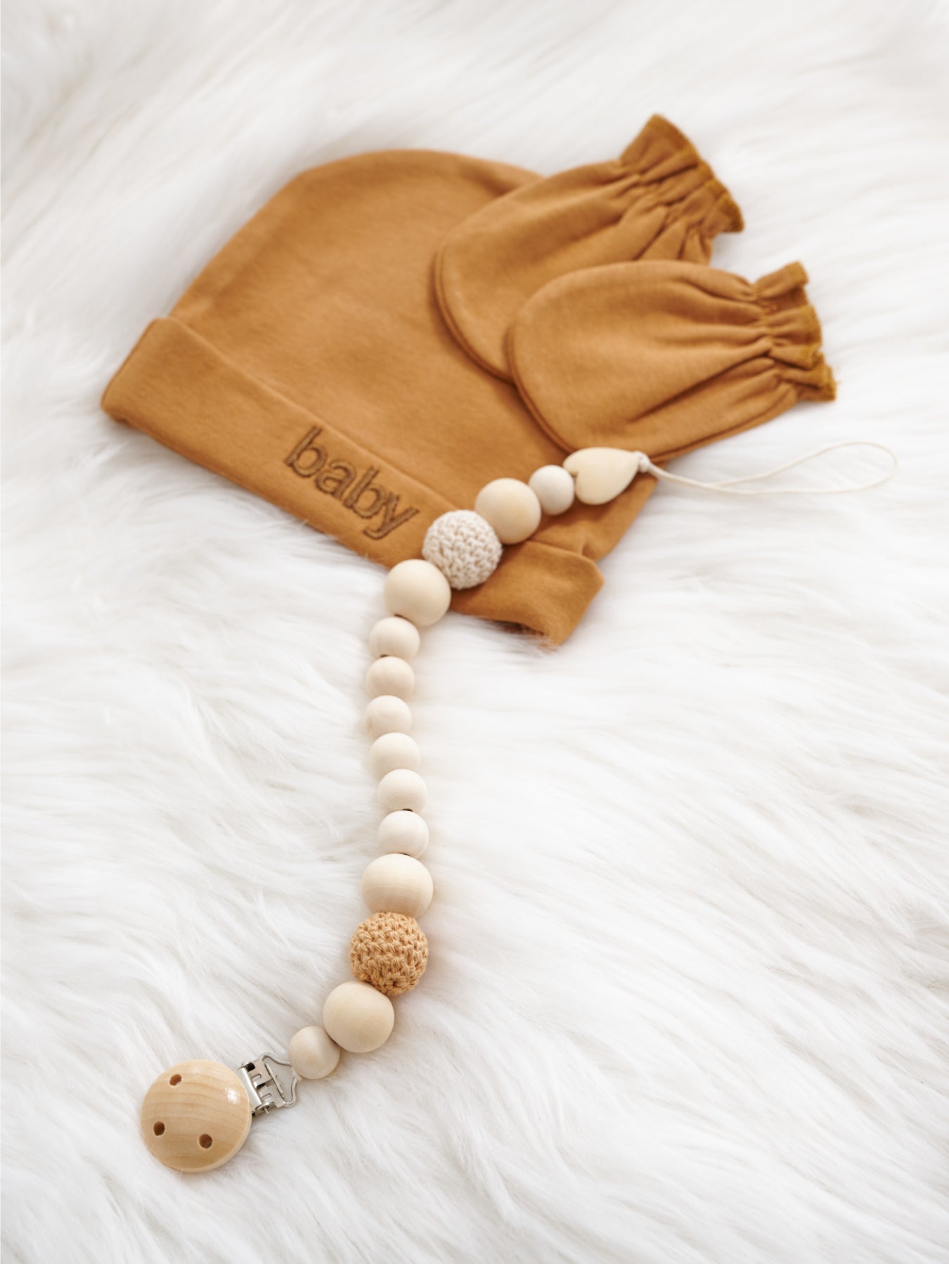 Safe pacifier clips
