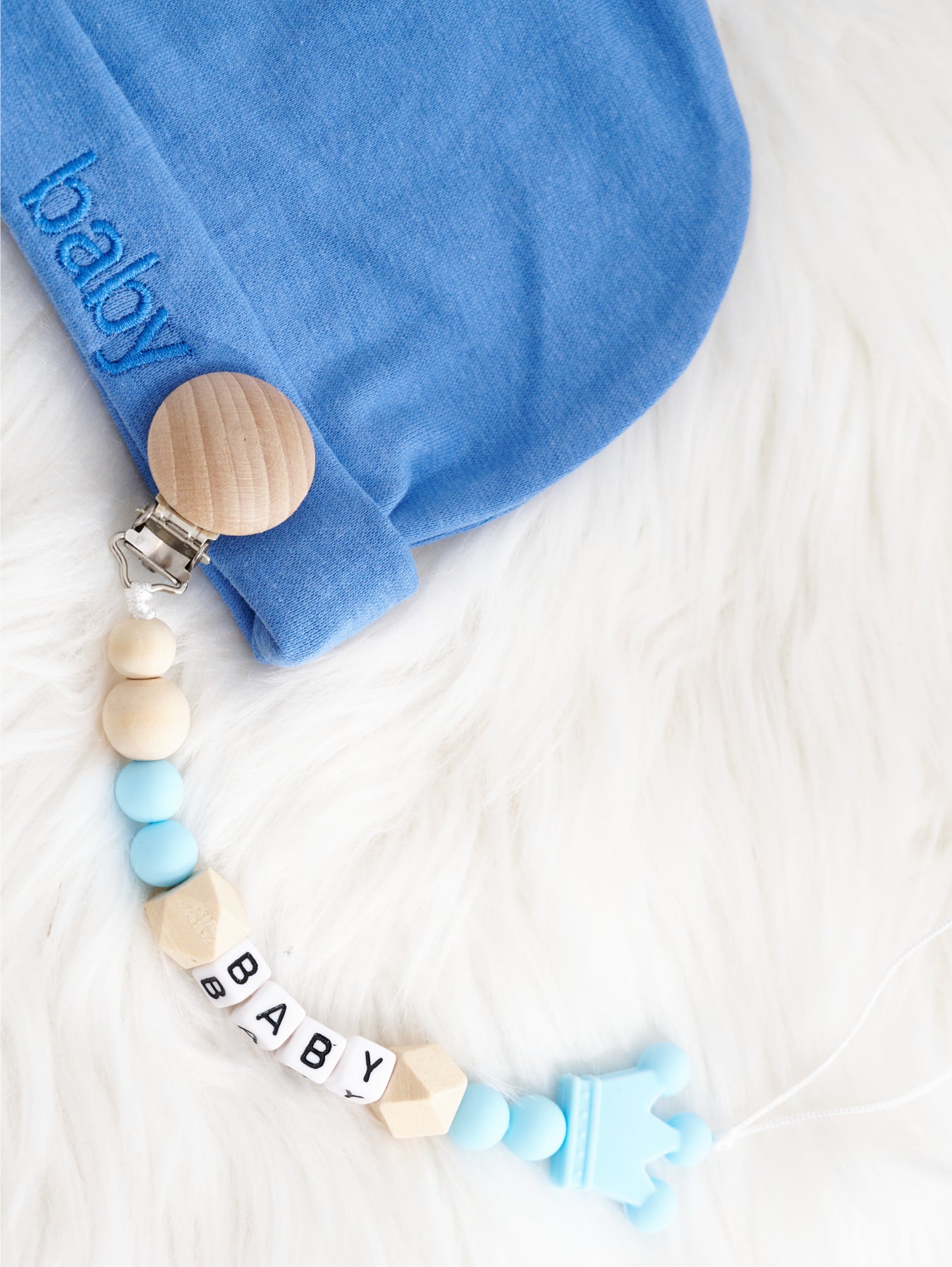 Safe pacifier clips