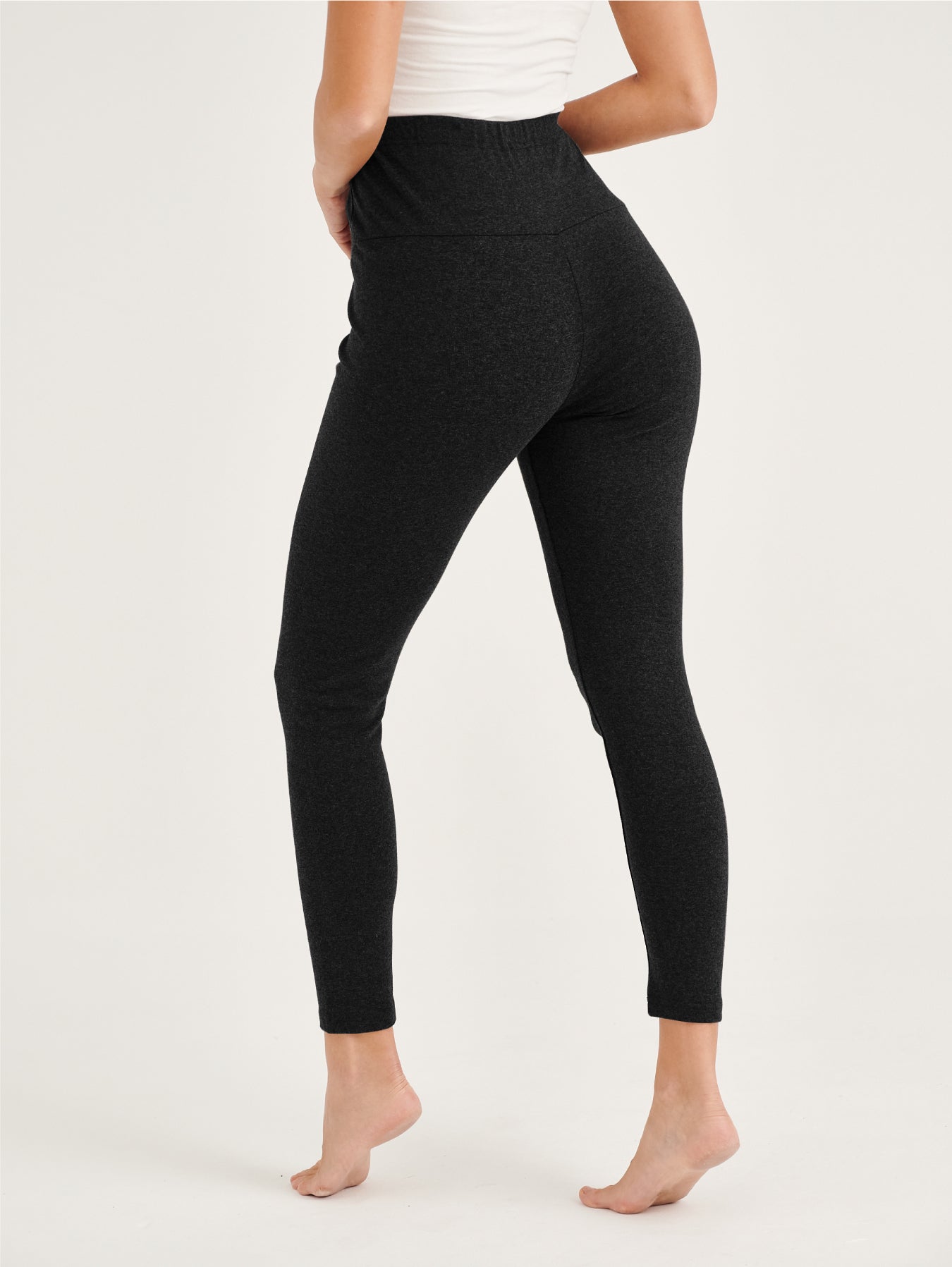 Black slim fit maternity leggings with high waist