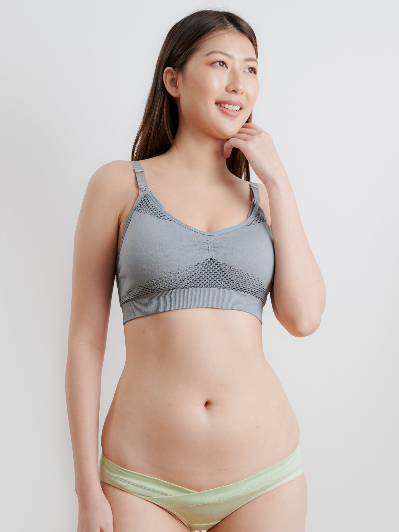 Comfort Breathable Hands-Free Pumping and Nursing Sport Bra