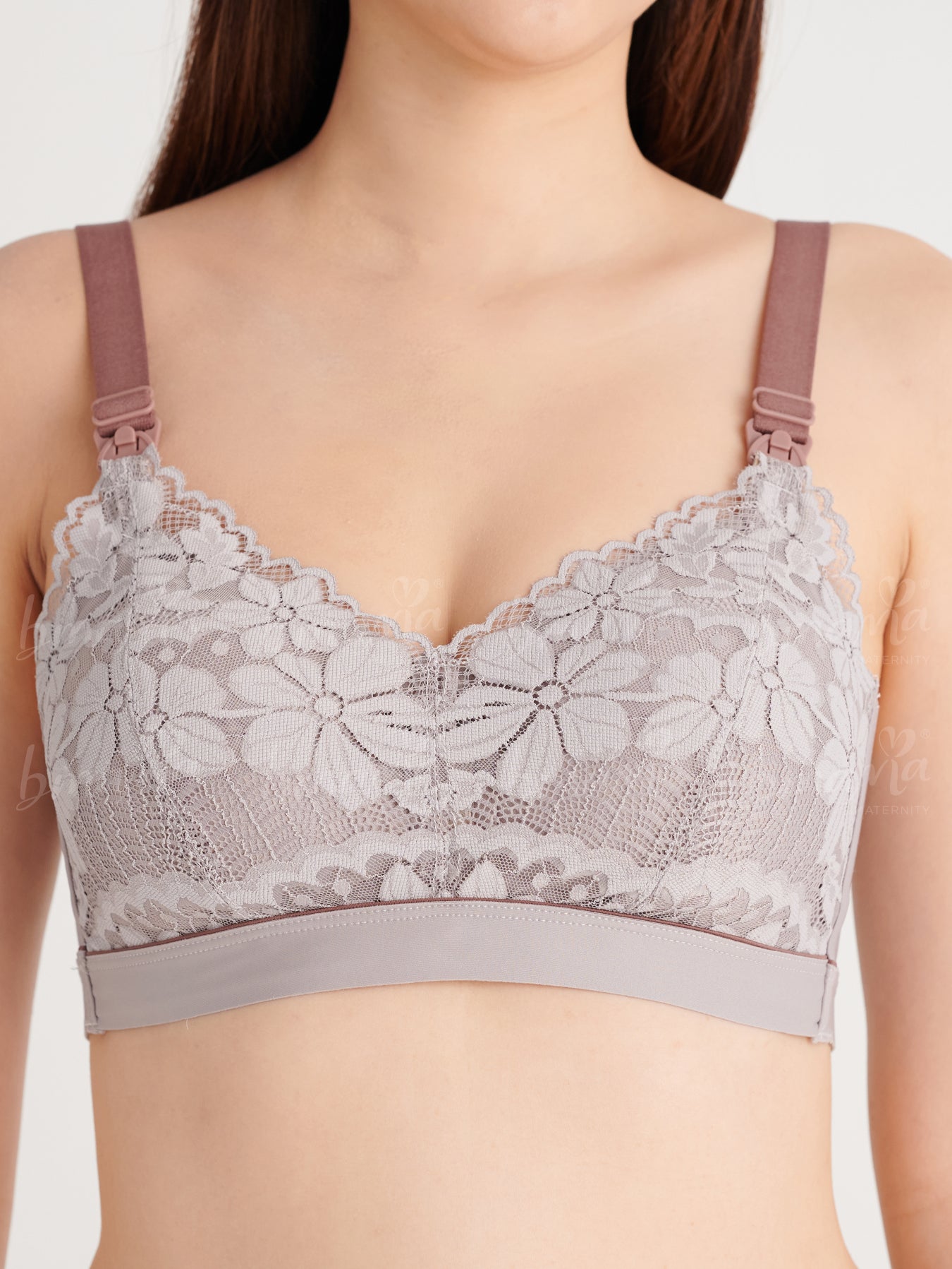 Latex nursing bra with lace