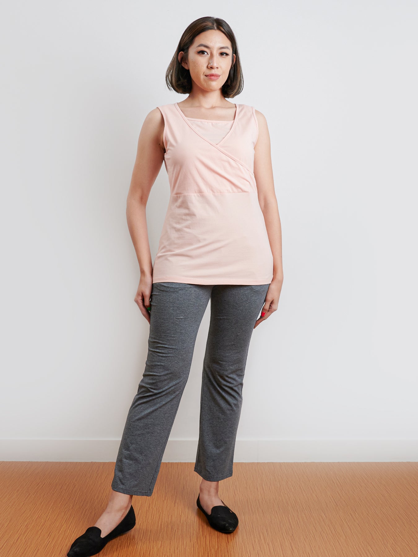 V-neck sleeveless confinement set