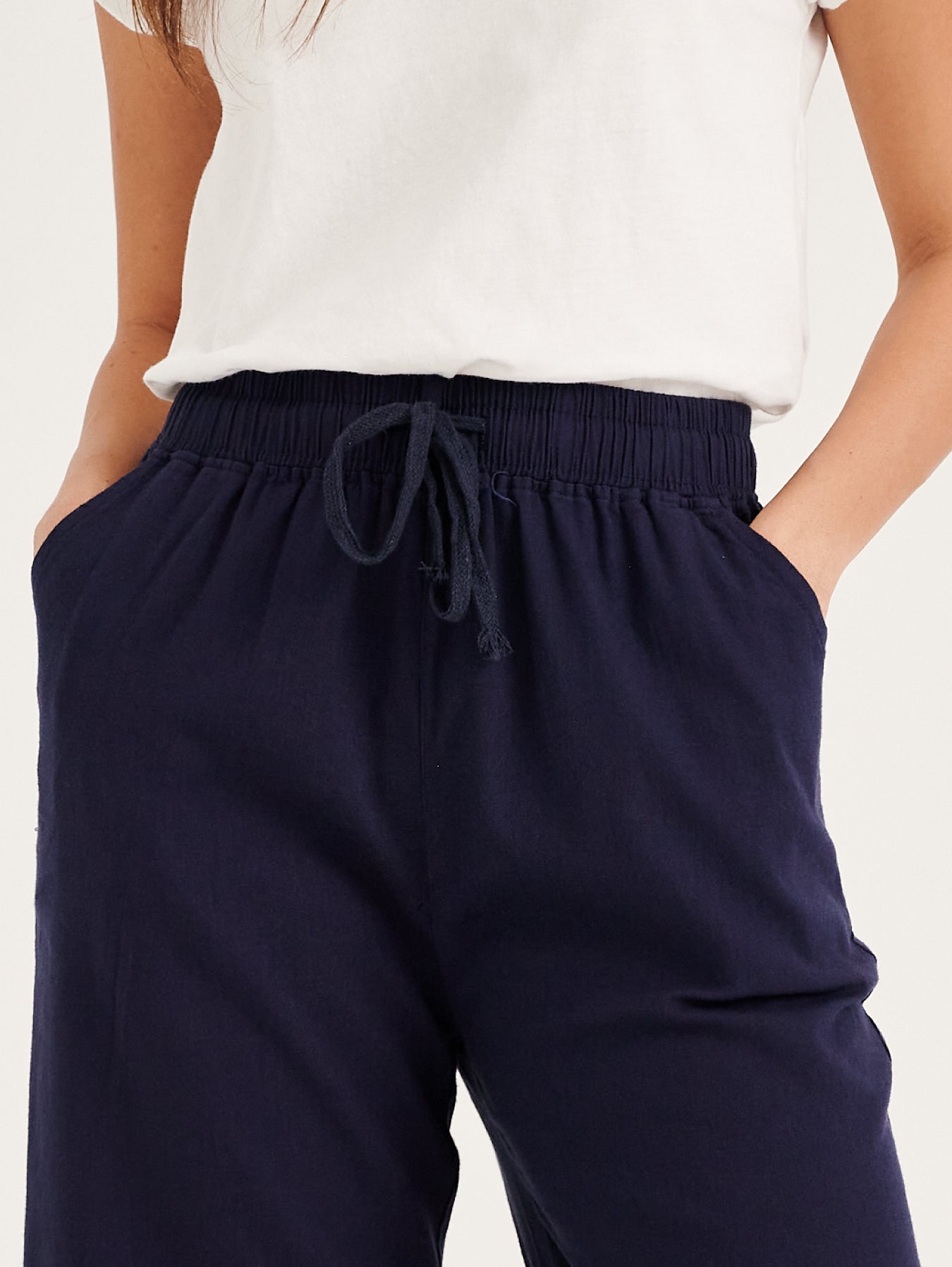 Casual linen pants for women